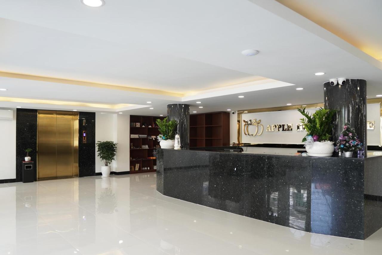Apple Hotel Three - Near Pnh Airport Phnom Penh Exteriör bild
